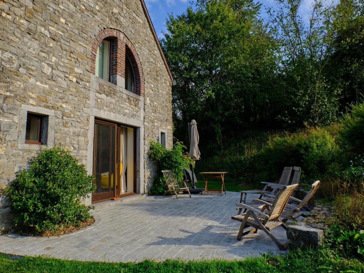 Quaint Holiday Home In Robechies Amid Meadows Chimay Exteriér fotografie